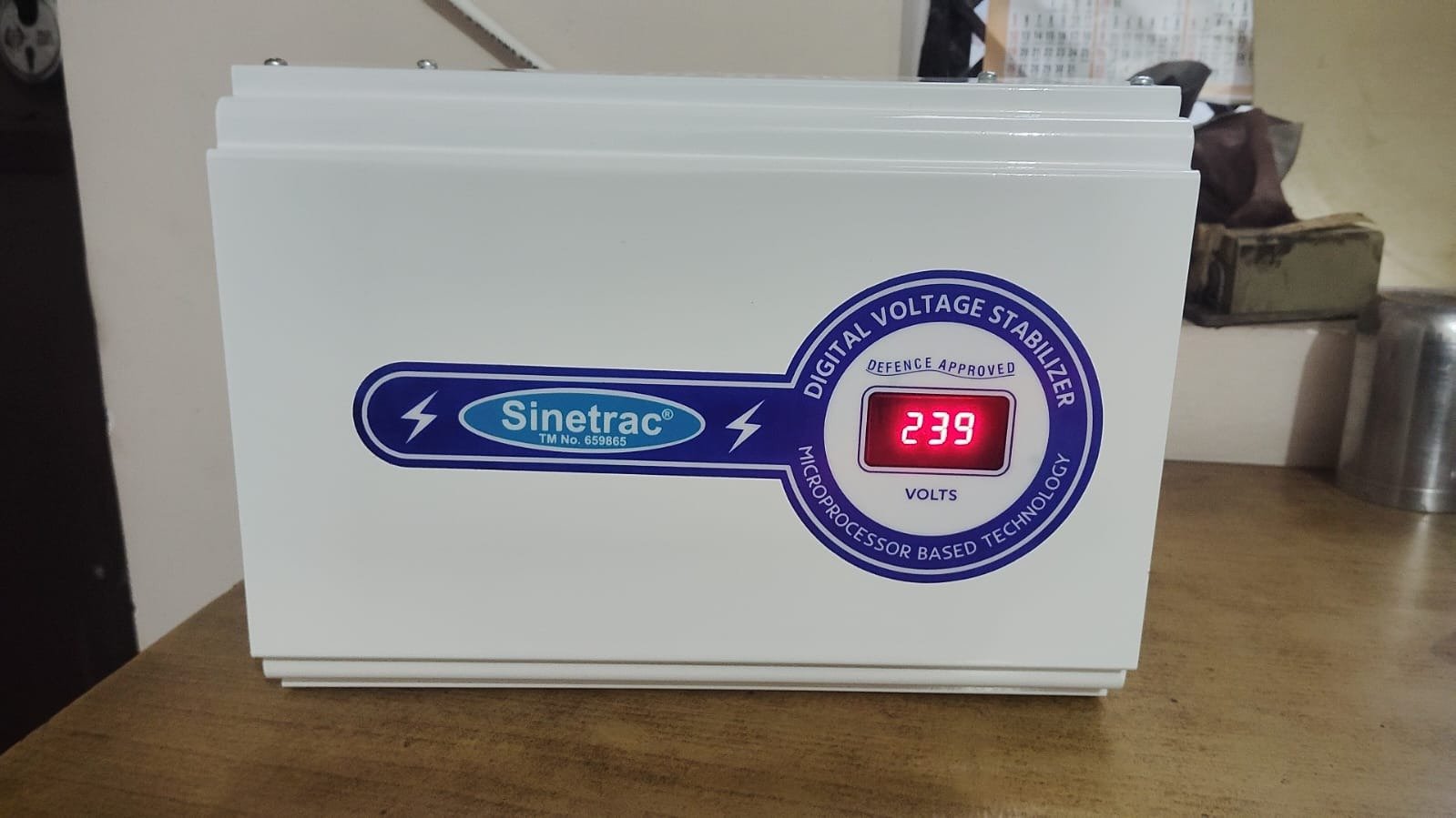 Digital Automatic Voltage Stabilizer 5 kVA
